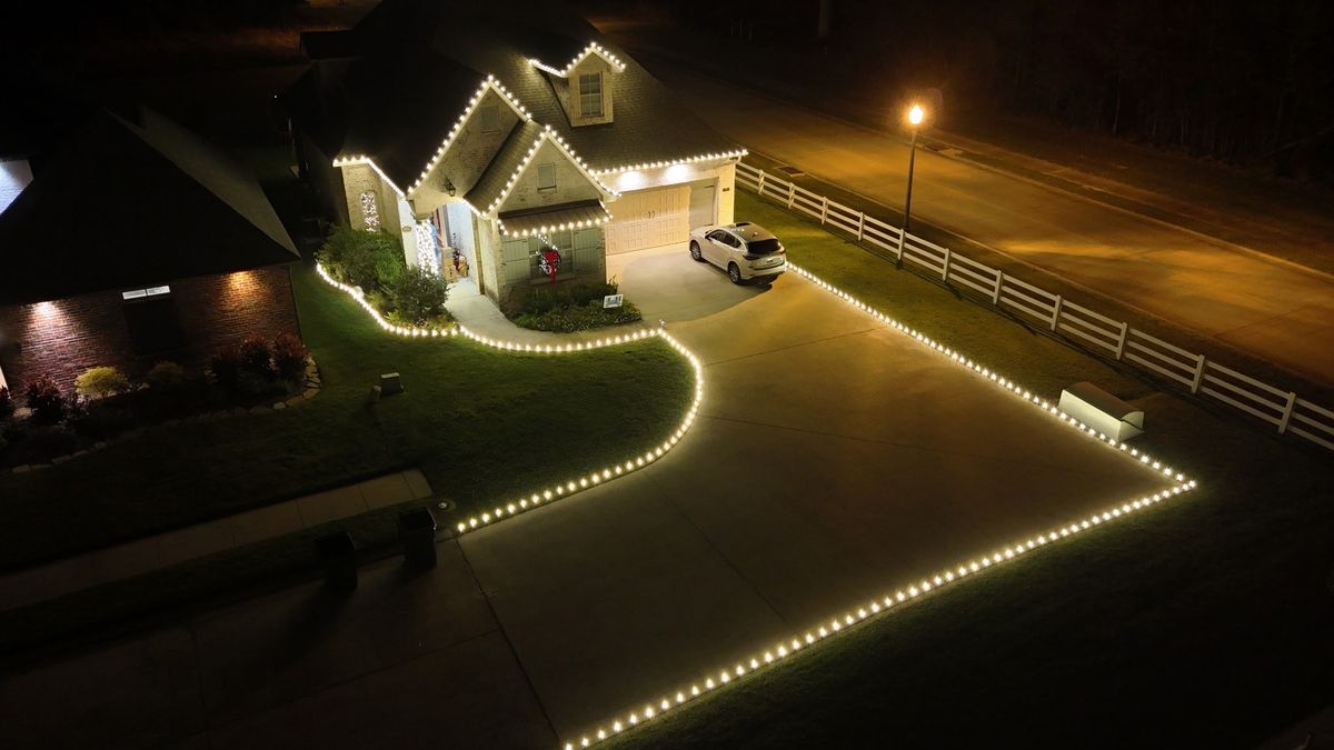 Ridgeline and Rooflines for Light the Season in Lafayette Parish,  LA
