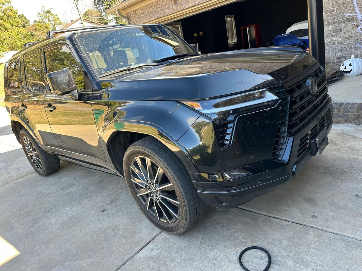 Waxing Services for Hollywood Detail in Northport , AL