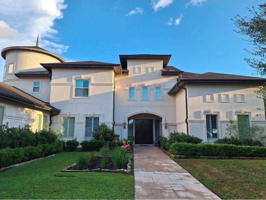 House Washing for Connected Exterior Cleaning in Dallas, TX