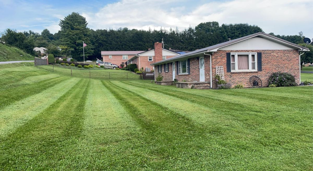 Landscape Design & Install for Simmons Brothers Investments in Pounding Mill, VA