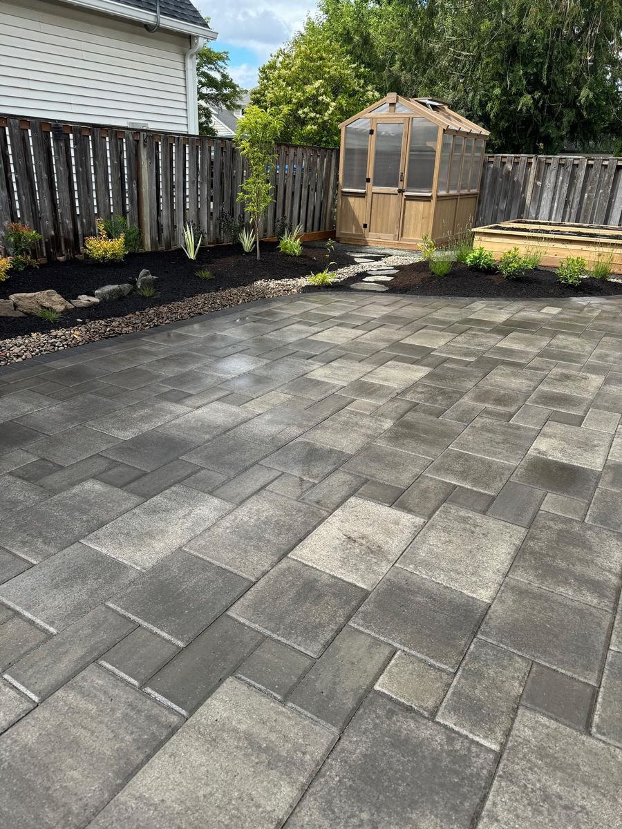 Hardscaping for The Outdoor Buddies in Houston, TX
