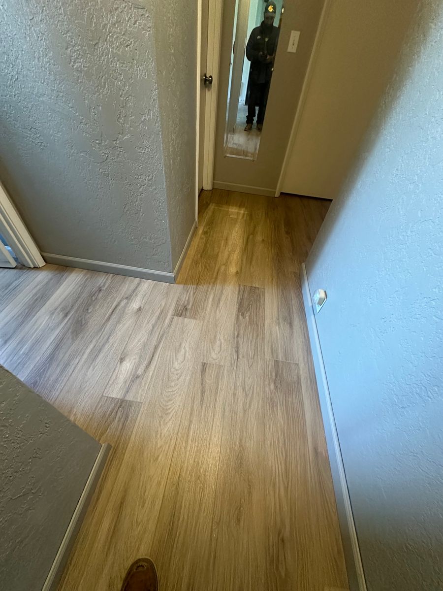 Flooring for Calderons Proquality Construction LLC in The Dalles, OR