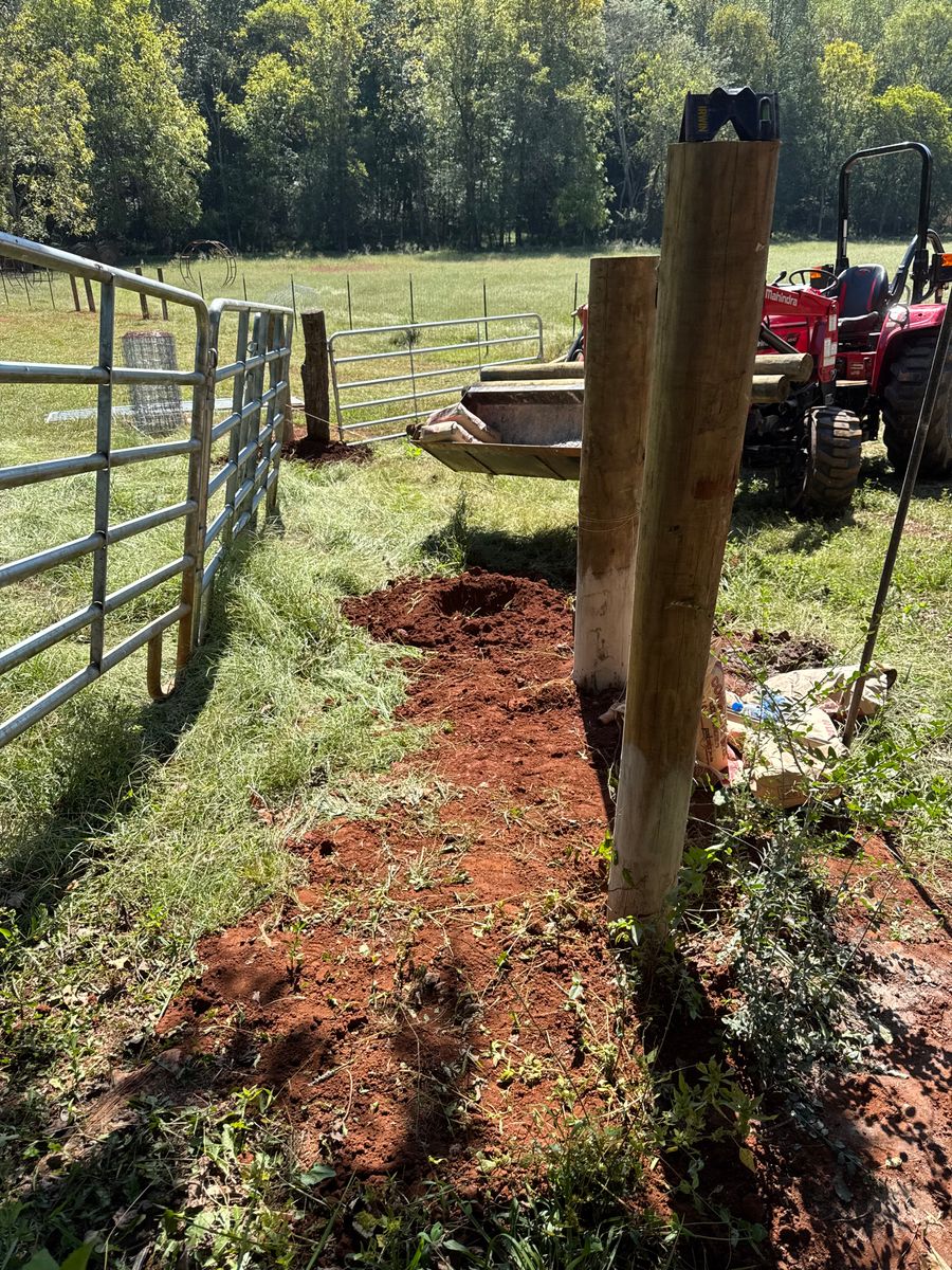 Fence Installation for Thornton Fencing in Madisonville, TN