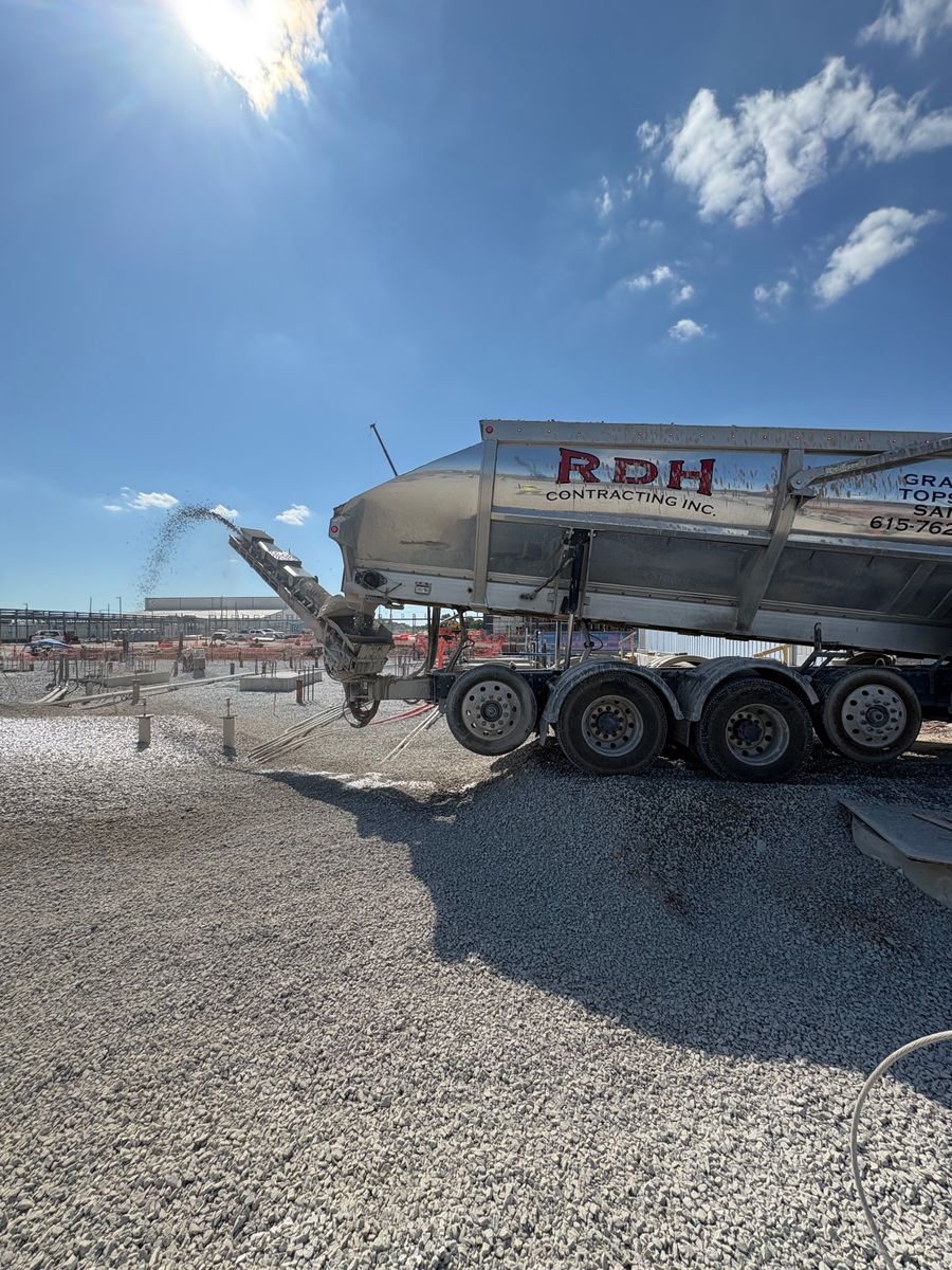 Gravel Hauling for RDH Contracting in Goodlettsville, TN