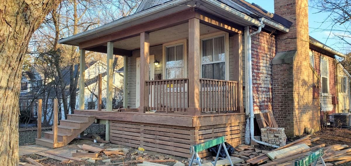 Carpentry for Linsfort Construction in Villa Park, IL