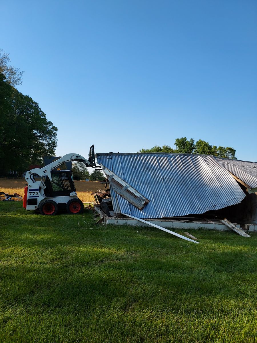 Bobcat Services for Turtle's Haul-Away & Junk Removal in Stevensville, MD