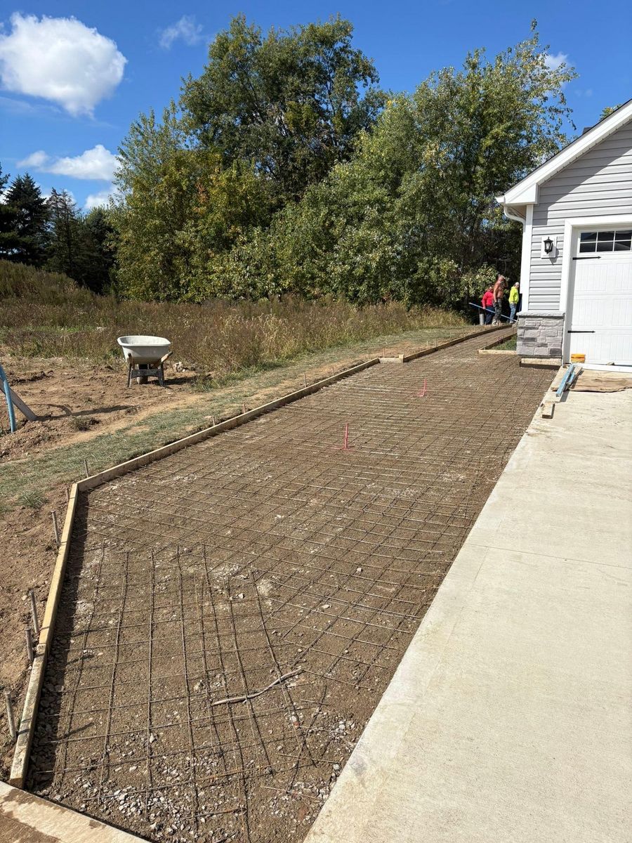 Patio Design & Installation for Concrete Pros, LLC in Lorain, OH
