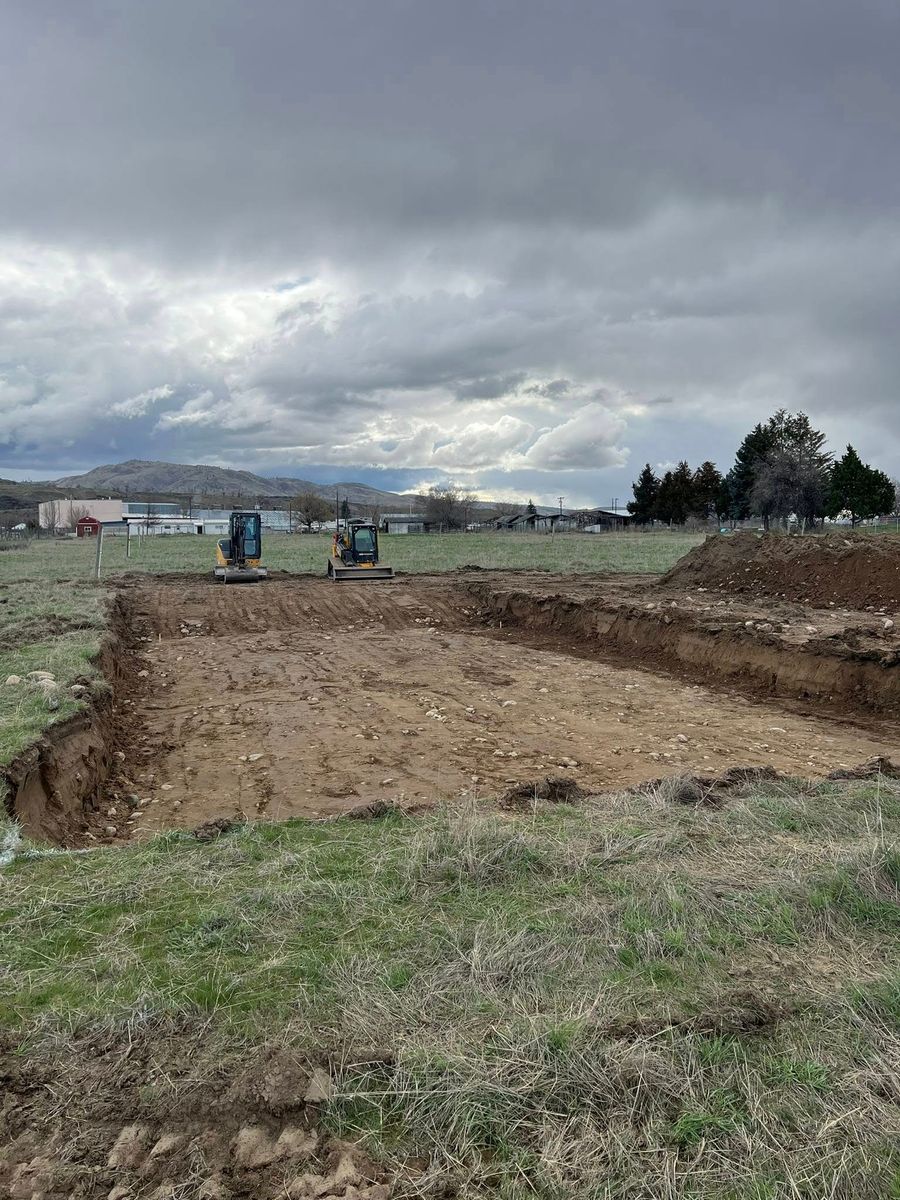 Foundation Digging for Seymour Excavating in Omak, WA