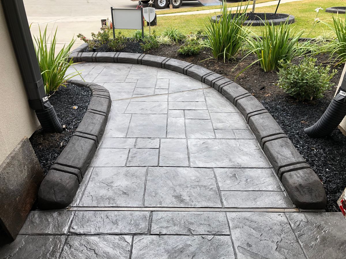 Landscaping for Texas Curb N Borders in Houston, TX