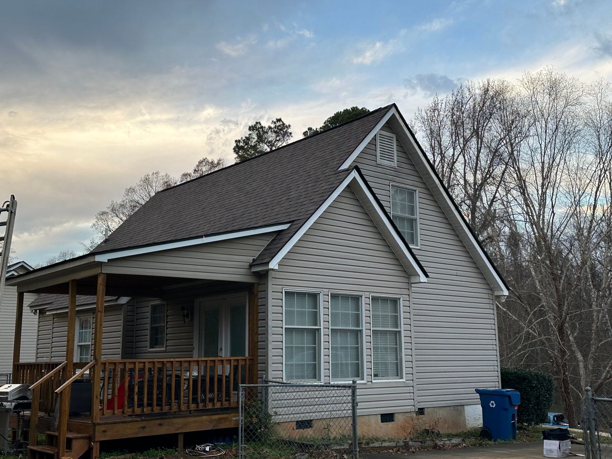 Roofing Consultations for Hometown Roofing in Greenwood, SC