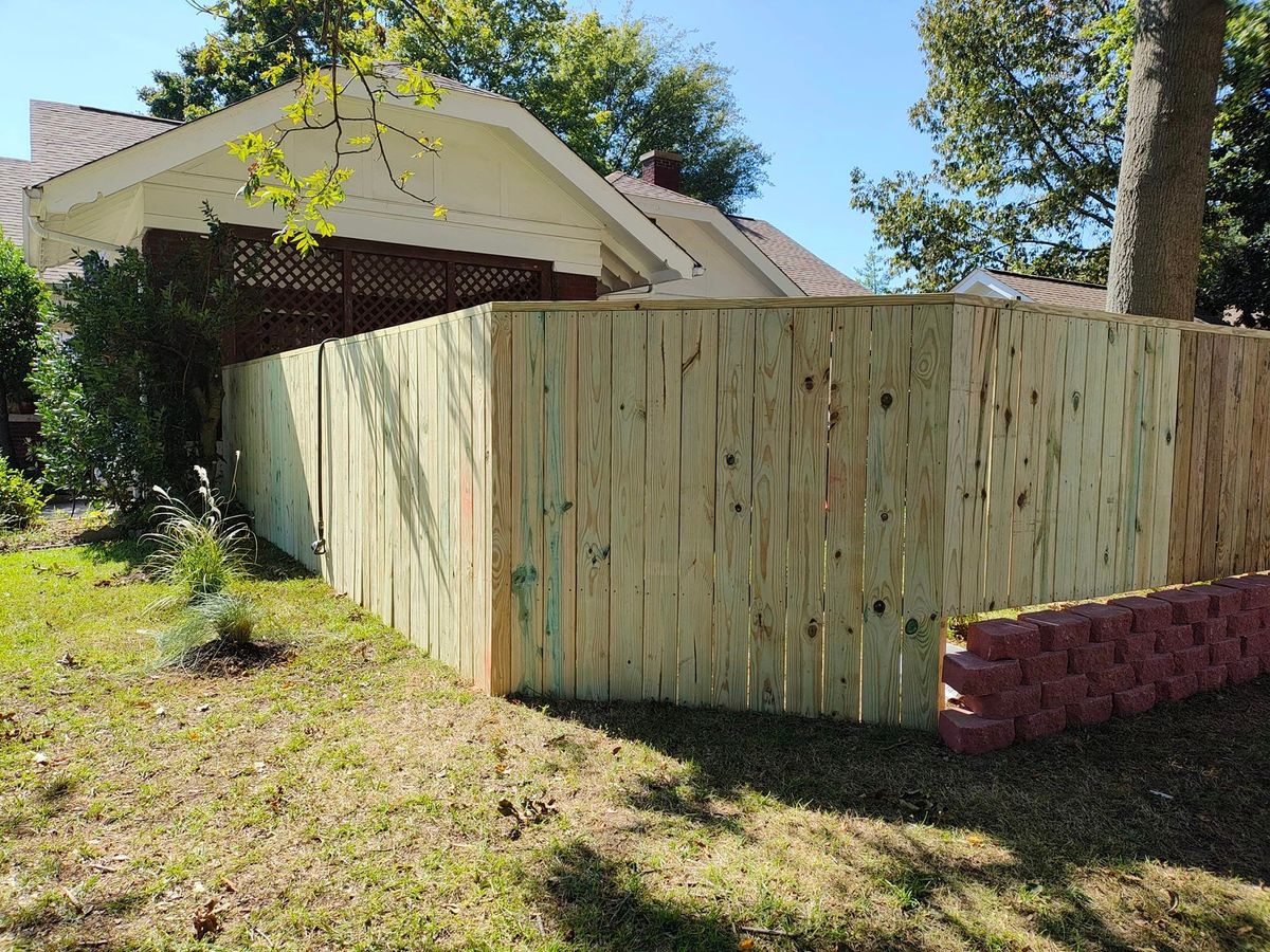 Fences for Barnes Construction TN in Covington, TN