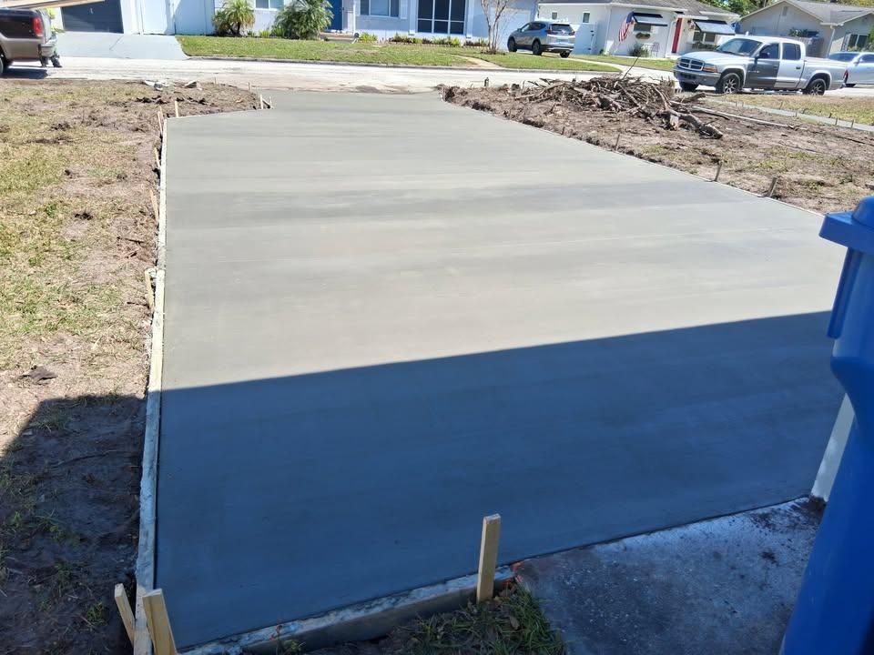 Concrete Slab Construction for Combat Concrete LLC in St. Petersburg, FL
