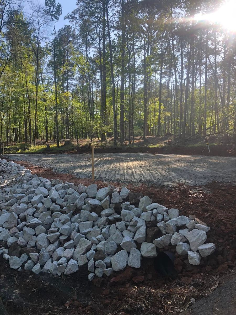 Roadbeds for Middle Georgia Land Pro in Cochran, GA