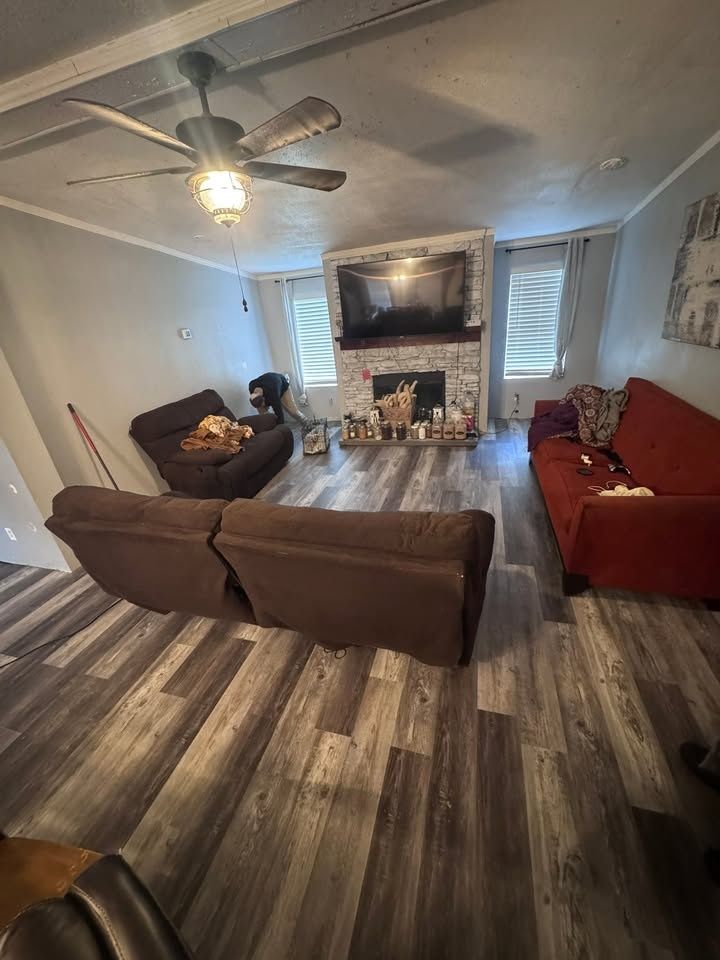 Flooring for Beach’s Handyman & Home Improvements in Roberta, GA