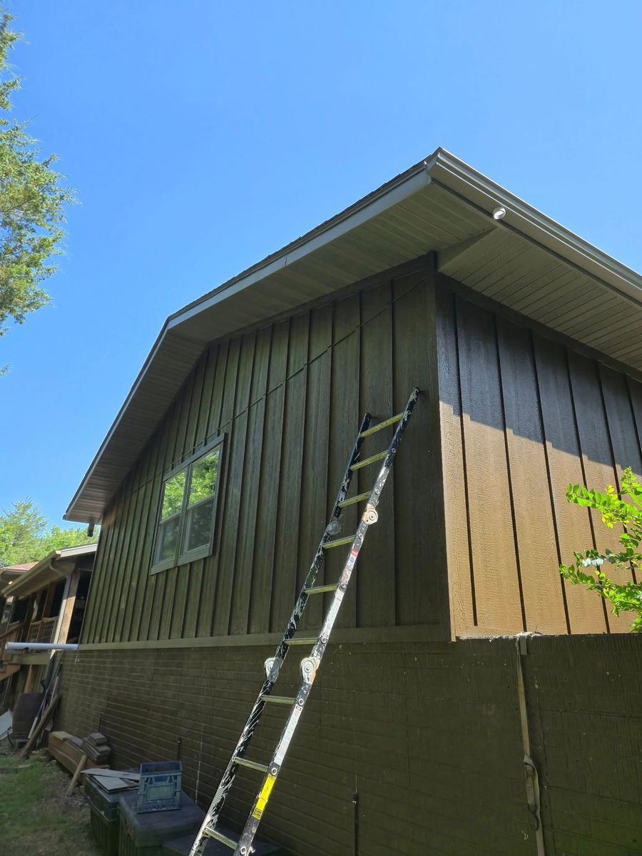 Siding for JCH Gutters and Home Renovation in Branson, MO