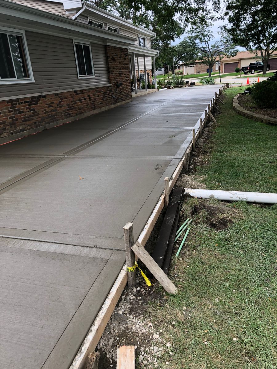 Sidewalk Installation for A&I Concrete and Asphalt LLC in Markham, IL
