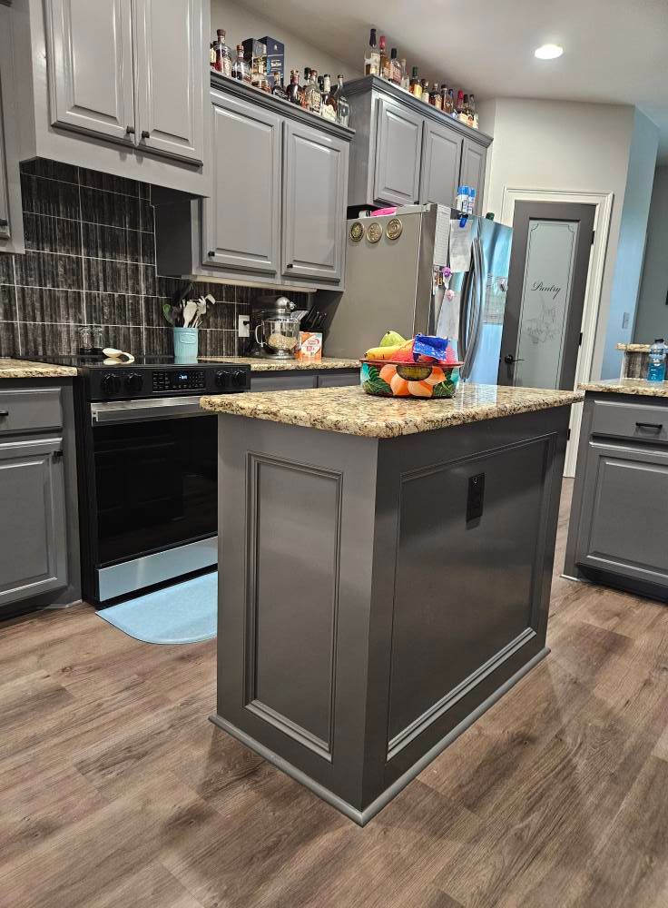 Kitchen and Cabinet Refinishing for Kool Painting in Tyler, TX