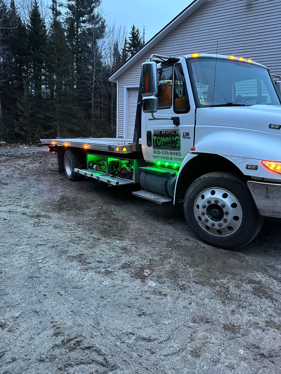 Specialized & Oversized Loads for TBC Towing in Burke, VT