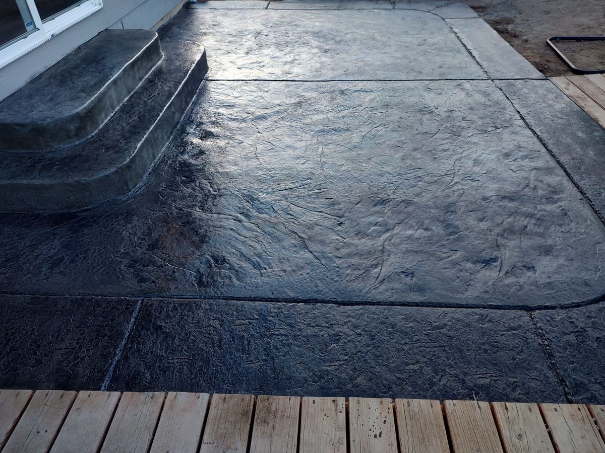Driveway Construction for J and Son Colorado Concrete LLC in Colorado Springs, CO