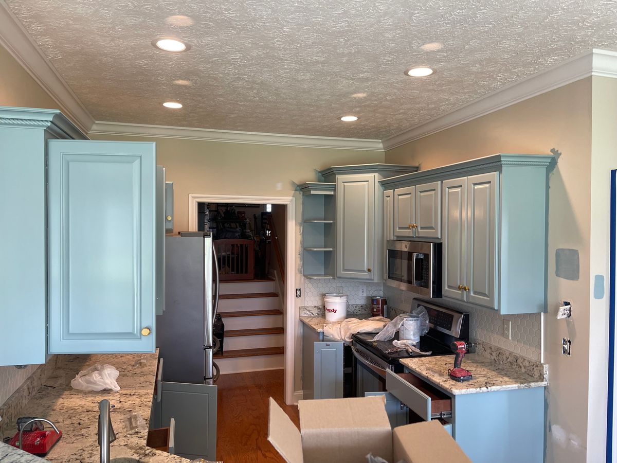 Cabinet Refinishing for DinoMyte Painting in Gallatin, TN