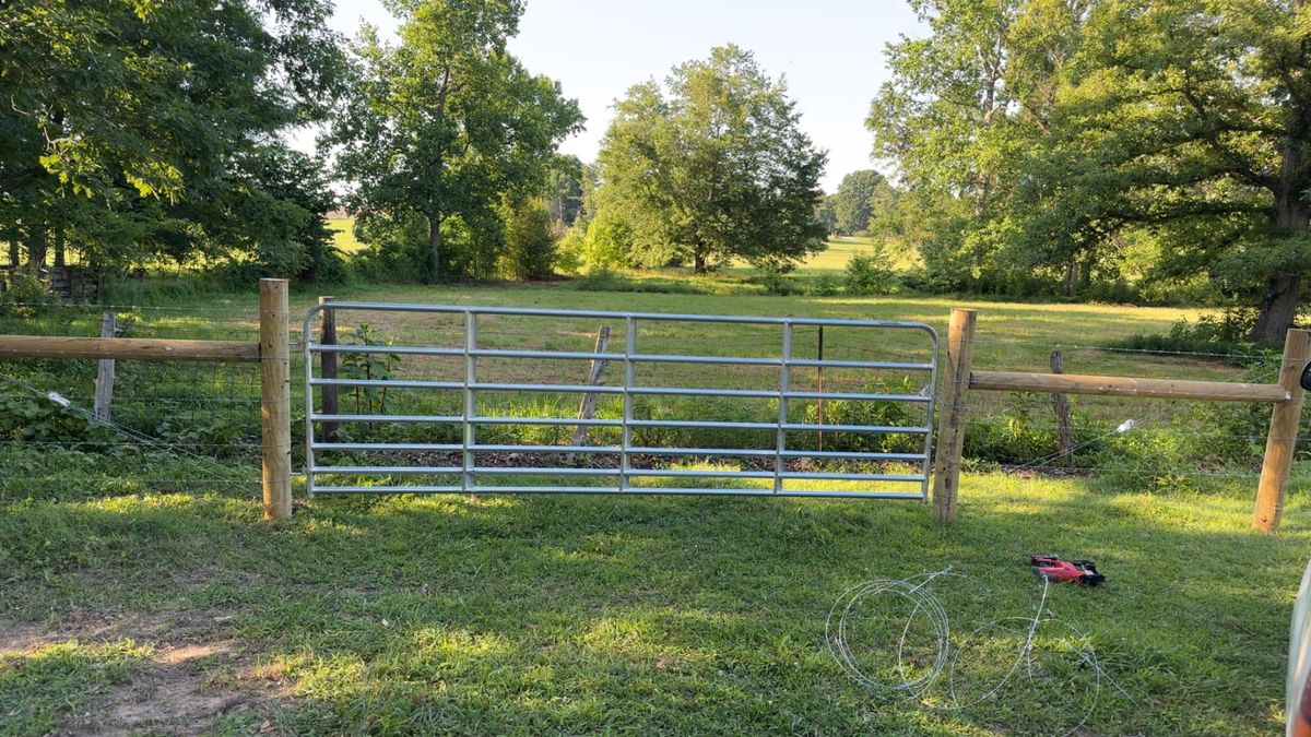 Gate Installation and Repair for Ap’s Fencing in McMinnville, TN
