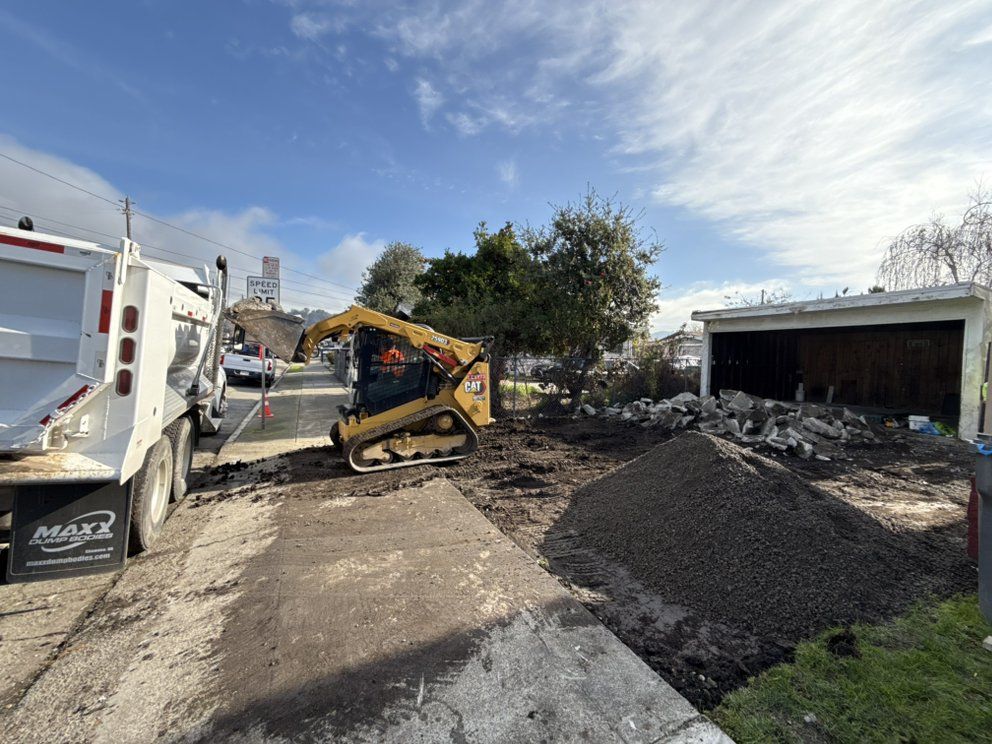 Dirt Hauling for Digging Dudes in Hayward, CA