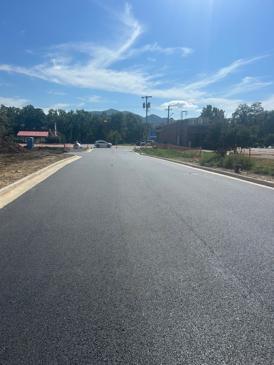 Sealcoating for James R Carter Paving in Roanoke, VA