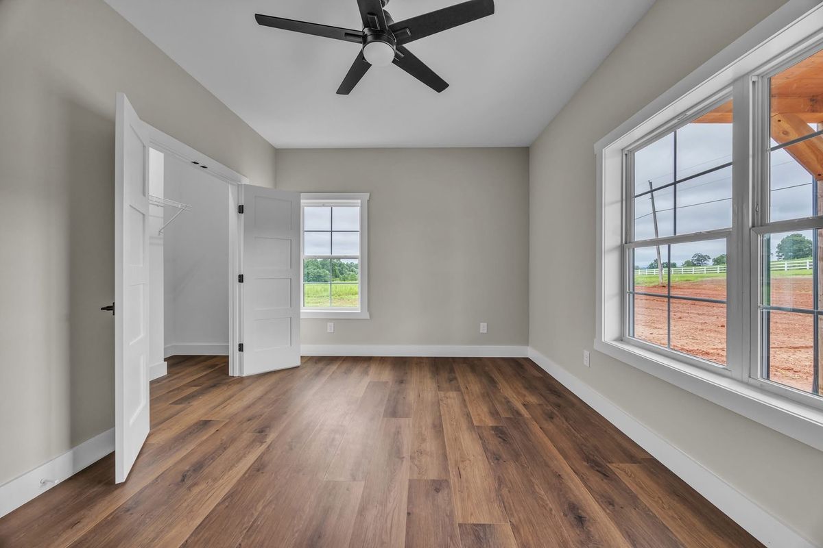 Custom Homes for Ridgeline Construction in Hiddenite, NC