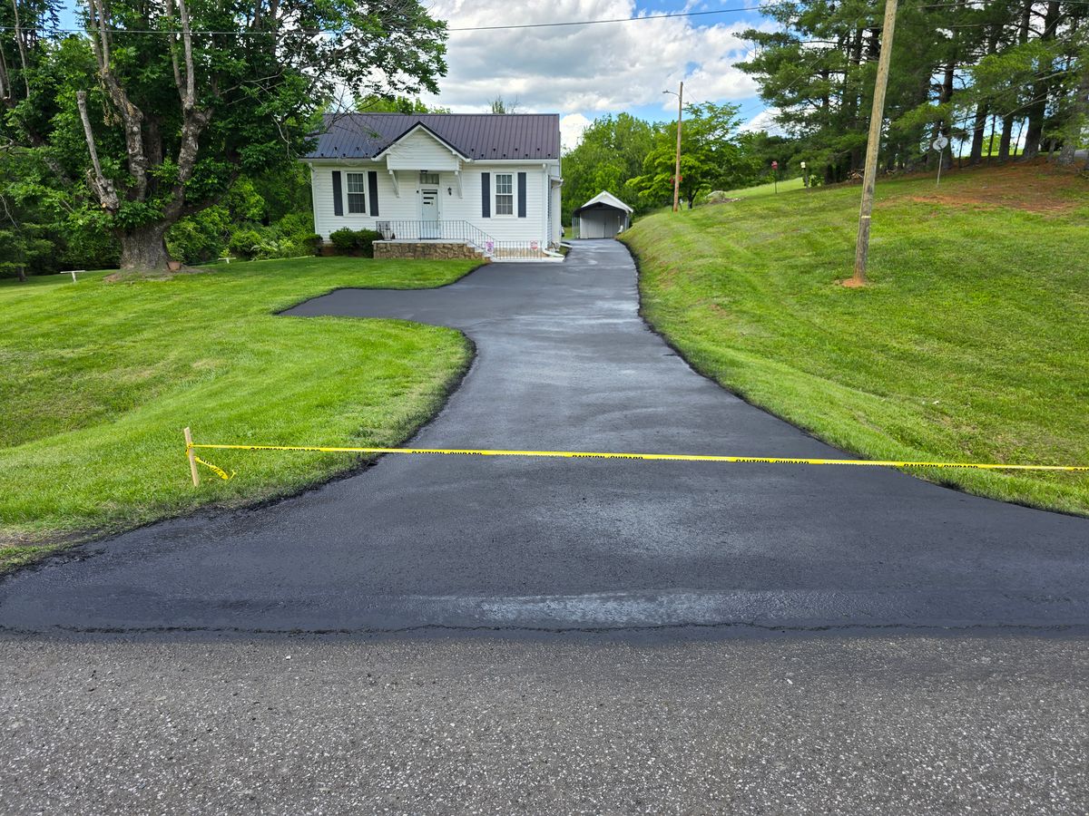 Seal Coating for CJ's Paving and Sealcoating in Lynchburg, VA