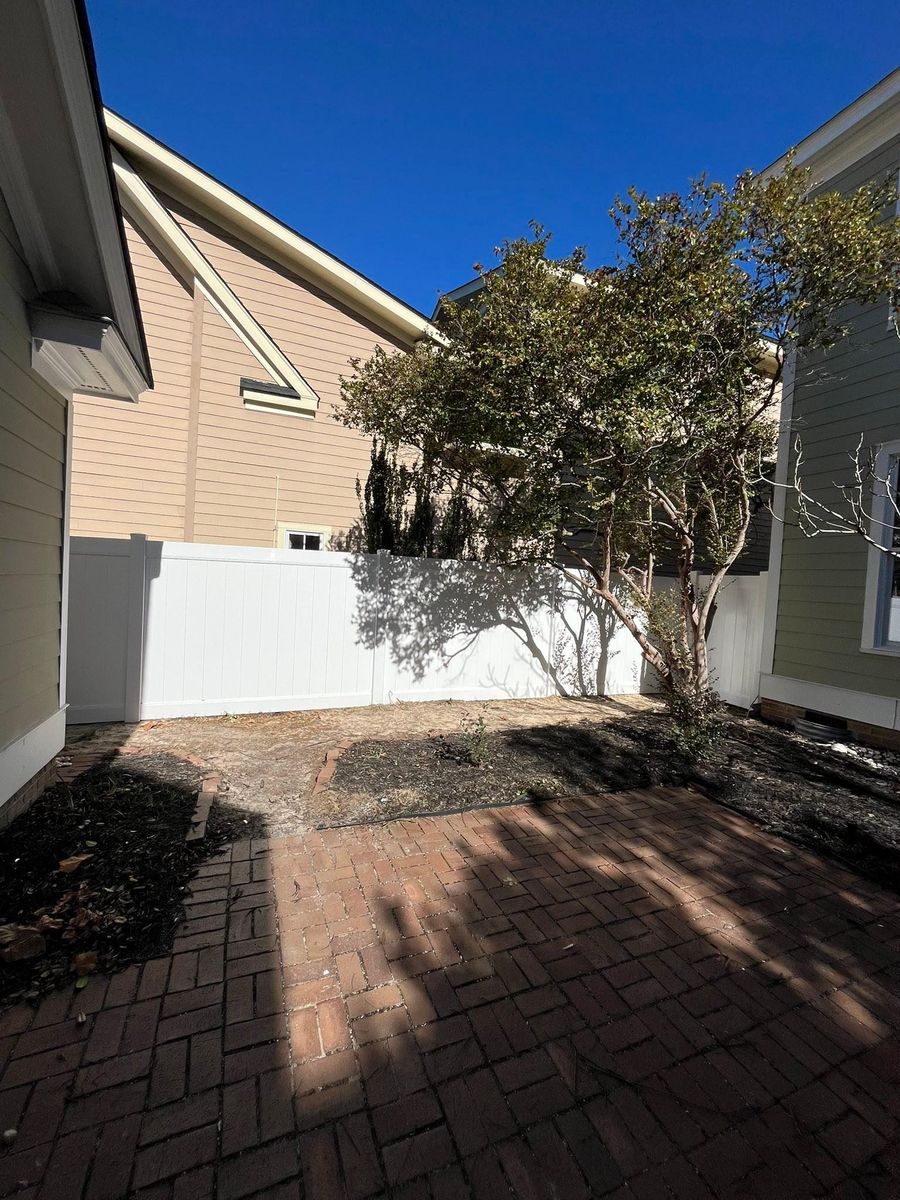 Vinyl Fence for JB Nealy Fence in Elgin, SC