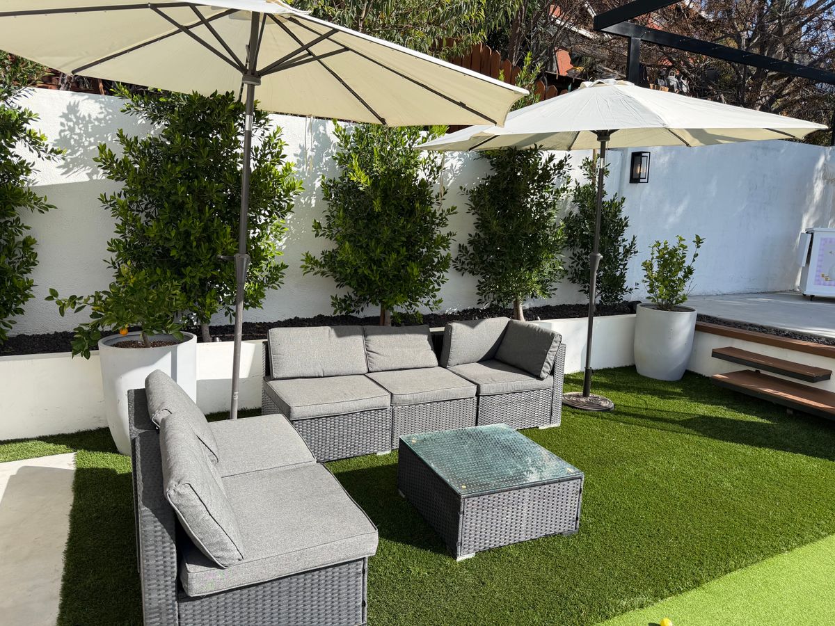 Turf for DLux Outdoor Creations in Orange County, CA