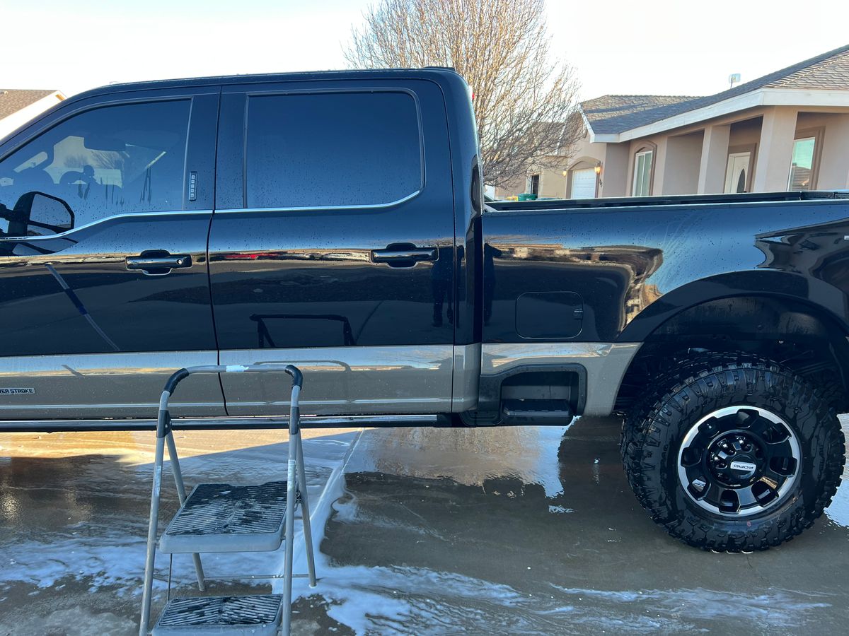 Full Detail Service for On The Way Mobile Services in Hobbs, NM