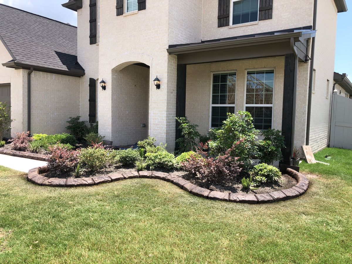 Landscaping for Texas Curb N Borders in Houston, TX