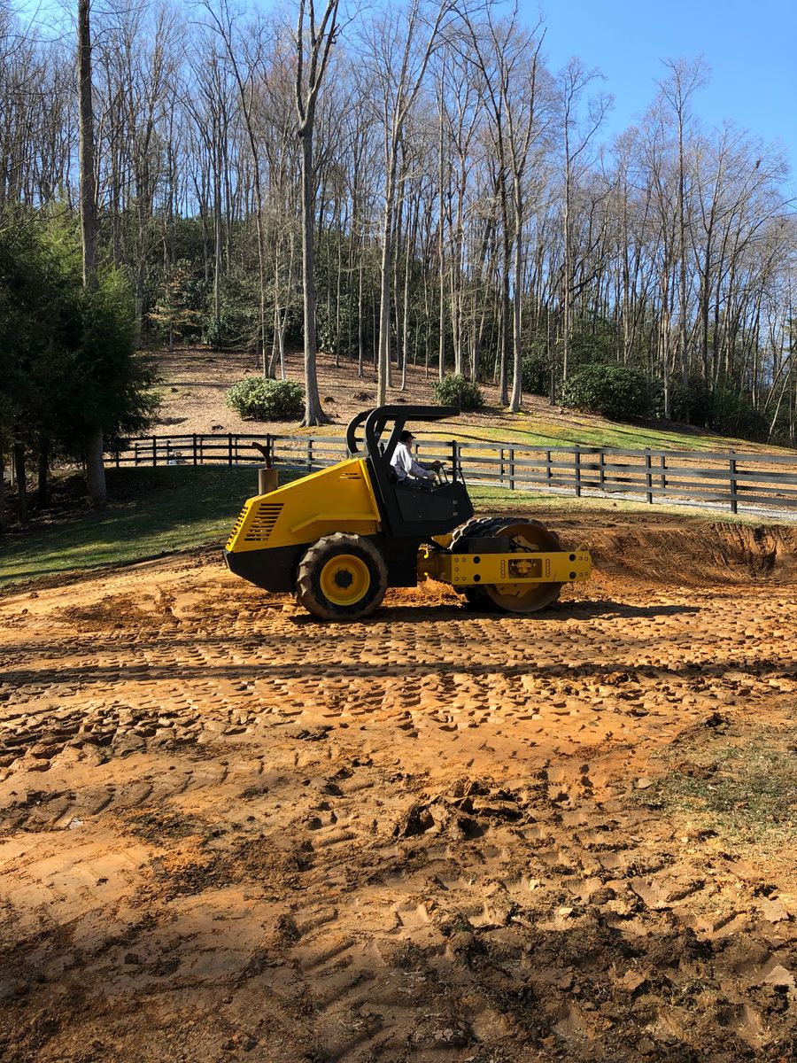 Demolition and Hauling for Quality Excavating in Seymour, TN