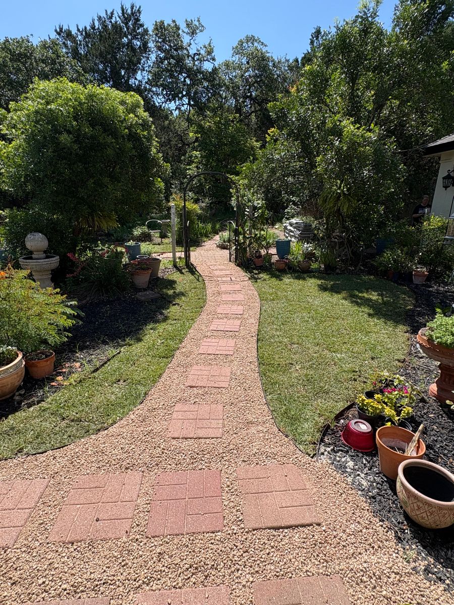 Landscape Design for Bad Axe Landscapes LLC in Bulverde, TX