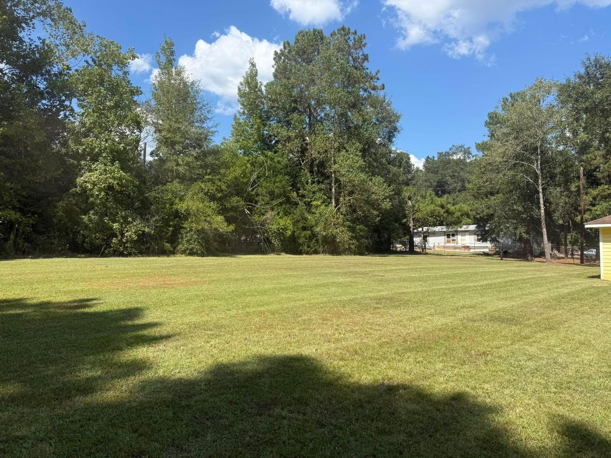 Lawn Care for JT’s Landscaping in Tyler County, TX