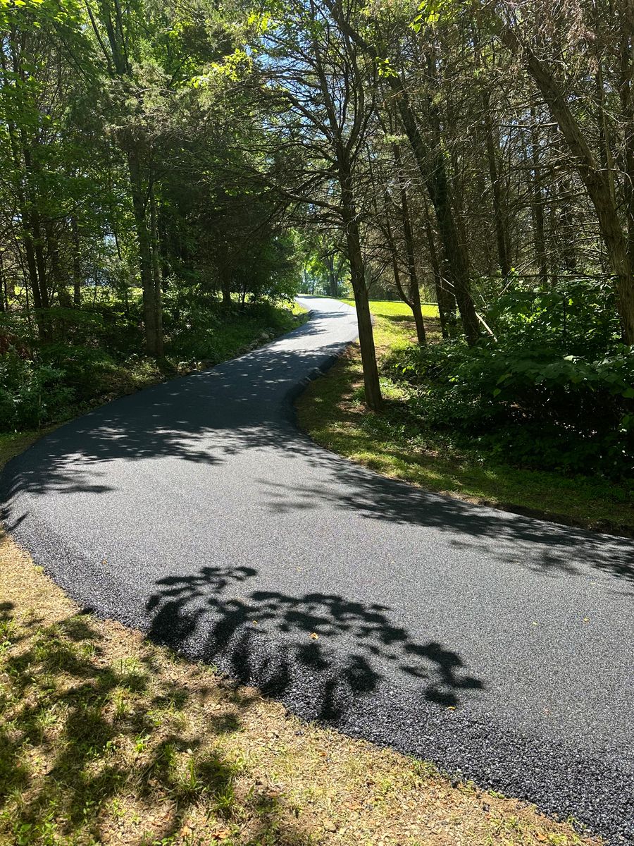 Asphalt Driveways for James R Carter Paving in Roanoke, VA