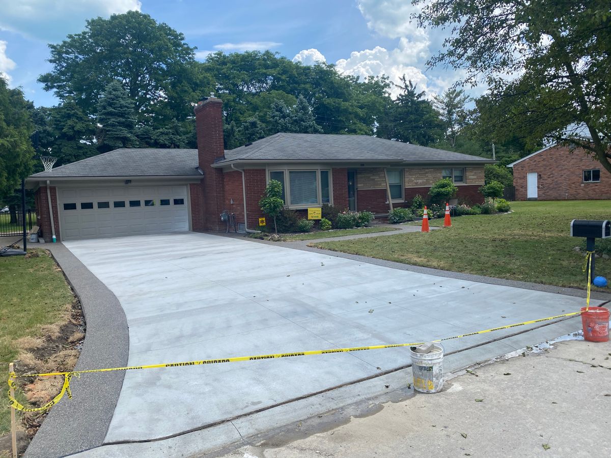 Concrete Driveway Replacement for Deerbrook Construction in Pontiac, MI