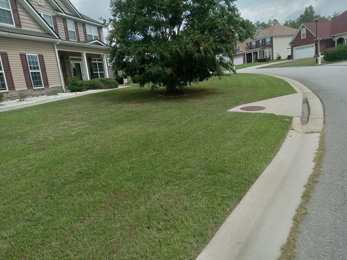 Mowing for Ronny's Lawn Care in Augusta, GA