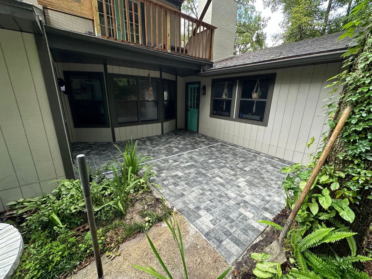 Pavers for Deeper Roots Landscape in High Springs, FL