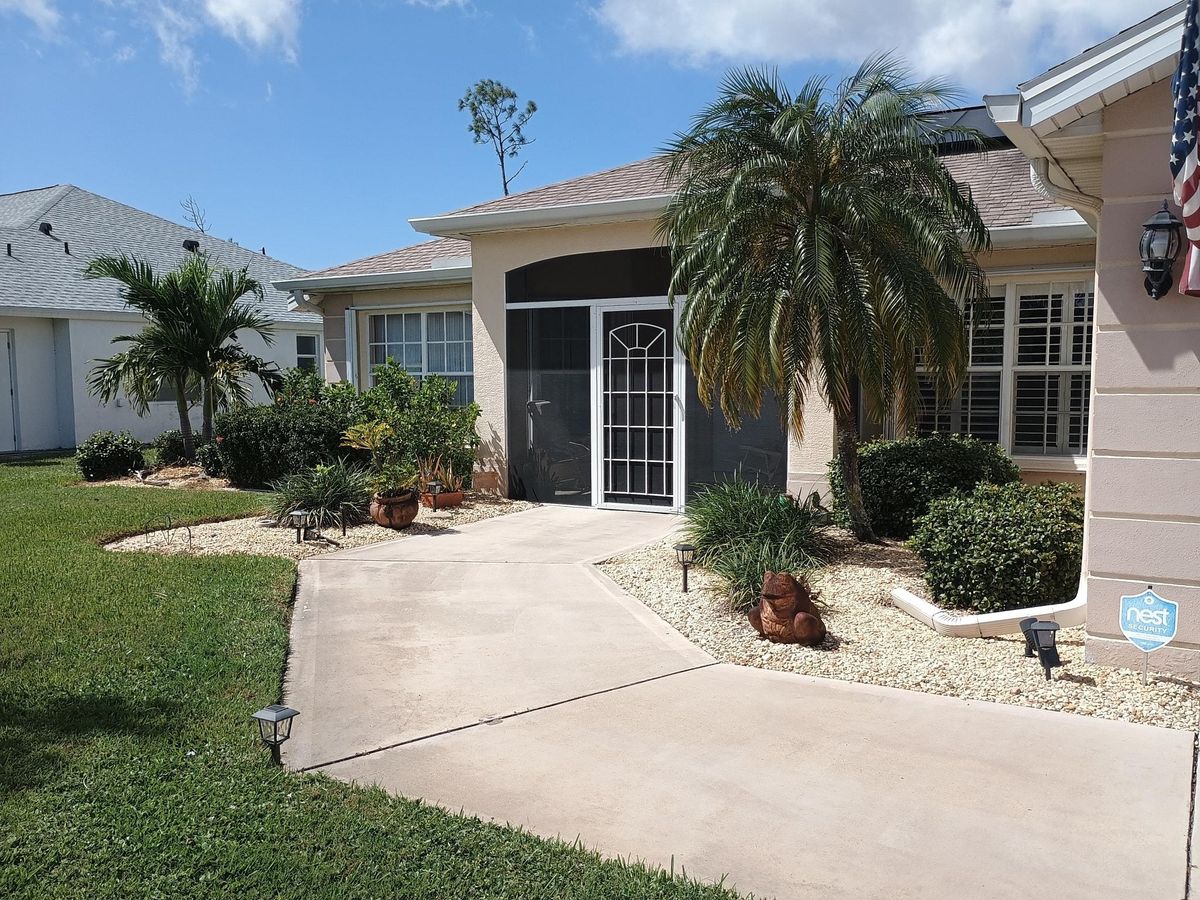 Flowerbed Installation and Maintenance for Unity Maintenance and More LLC in Englewood, FL