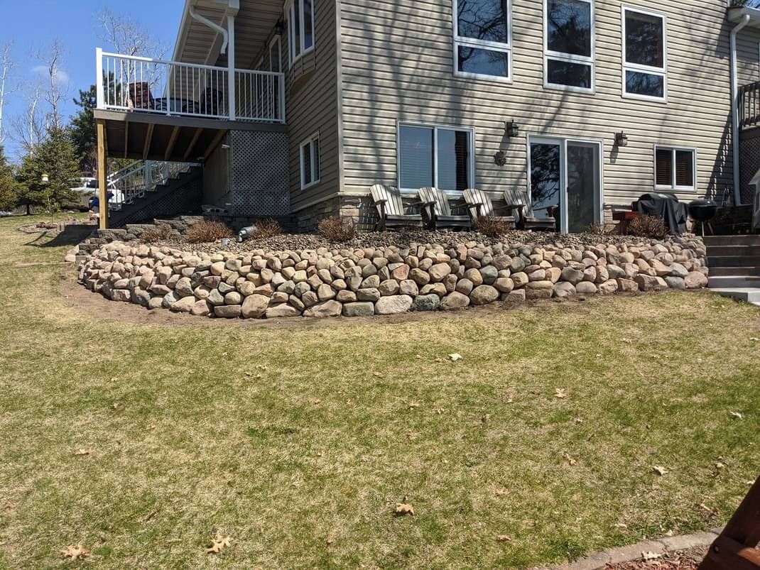 Retaining Wall Construction for Chetek Area Landscaping LLC in , WI