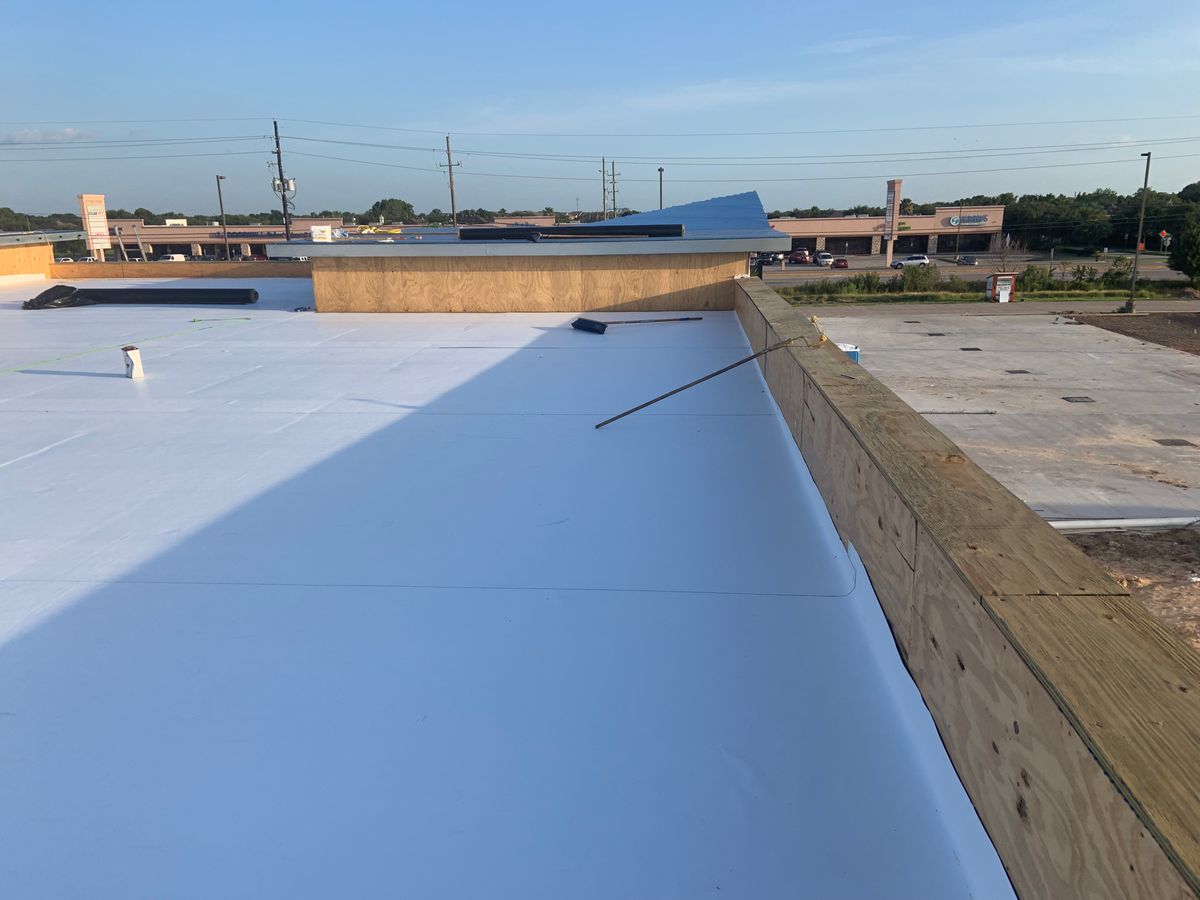 Commercial Roofing for E & E Roofing in Baytown, TX