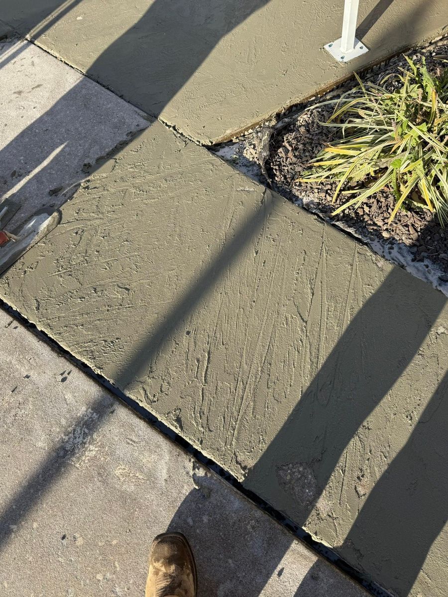 Driveways & Sidewalks for Whitfield Concrete Construction in Solsberry, IN