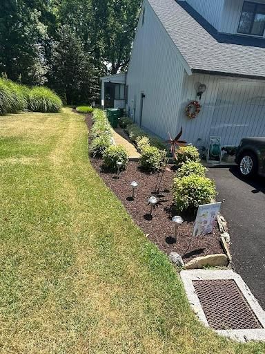Mulch Installation for Absolute Lawn Solutions LLC in Sutherland, VA