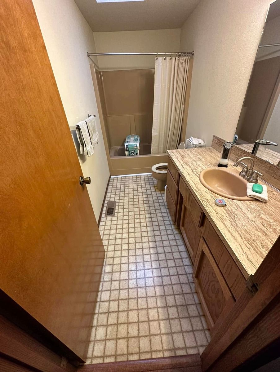 Bathroom Tiling for Love's Custom Tile in Sequim, WA