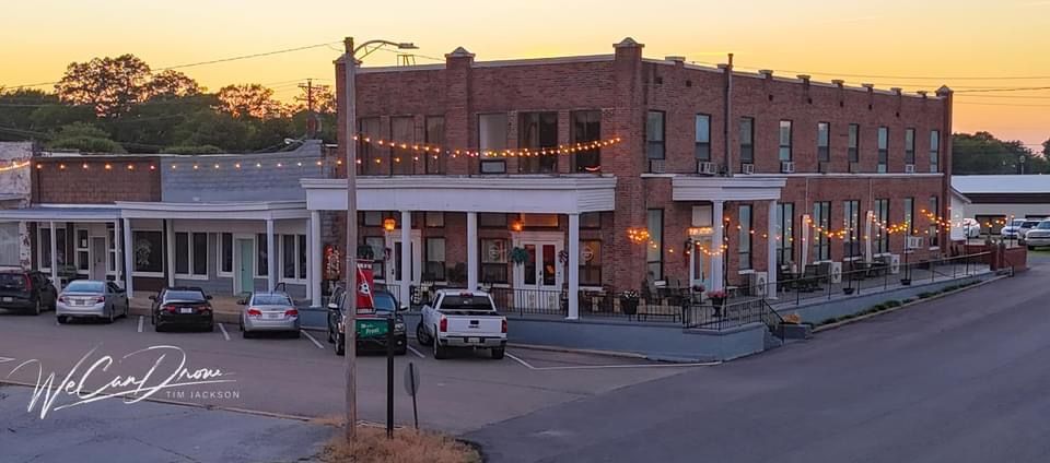 Bistro Lighting for FunderFlow Commercial and Residential Pressure Washing Inc in Tupelo, MS