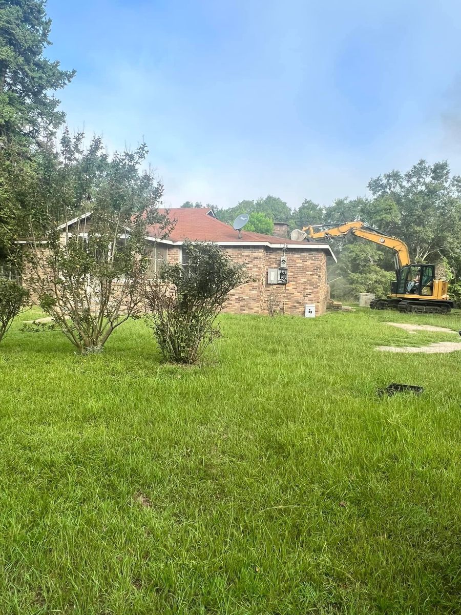 Land Clearing & Demolition for DC Construction Company LLC in Clanton, AL