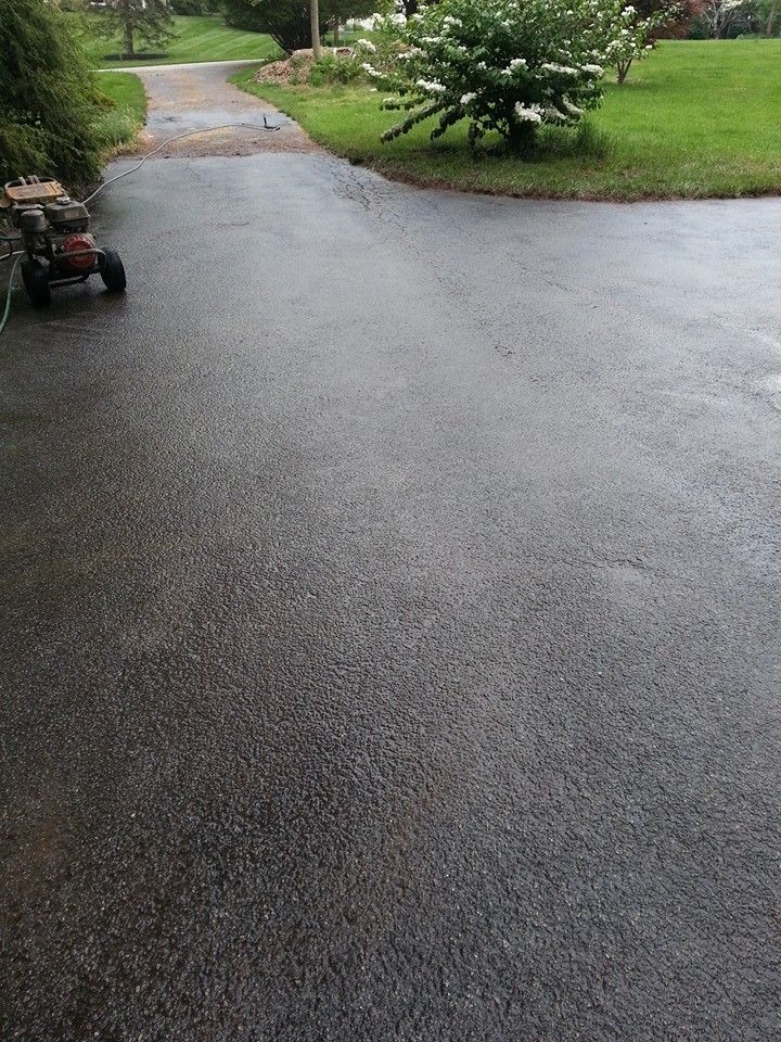 Concrete Cleaning for The Deck Hand in Parkesburg, PA