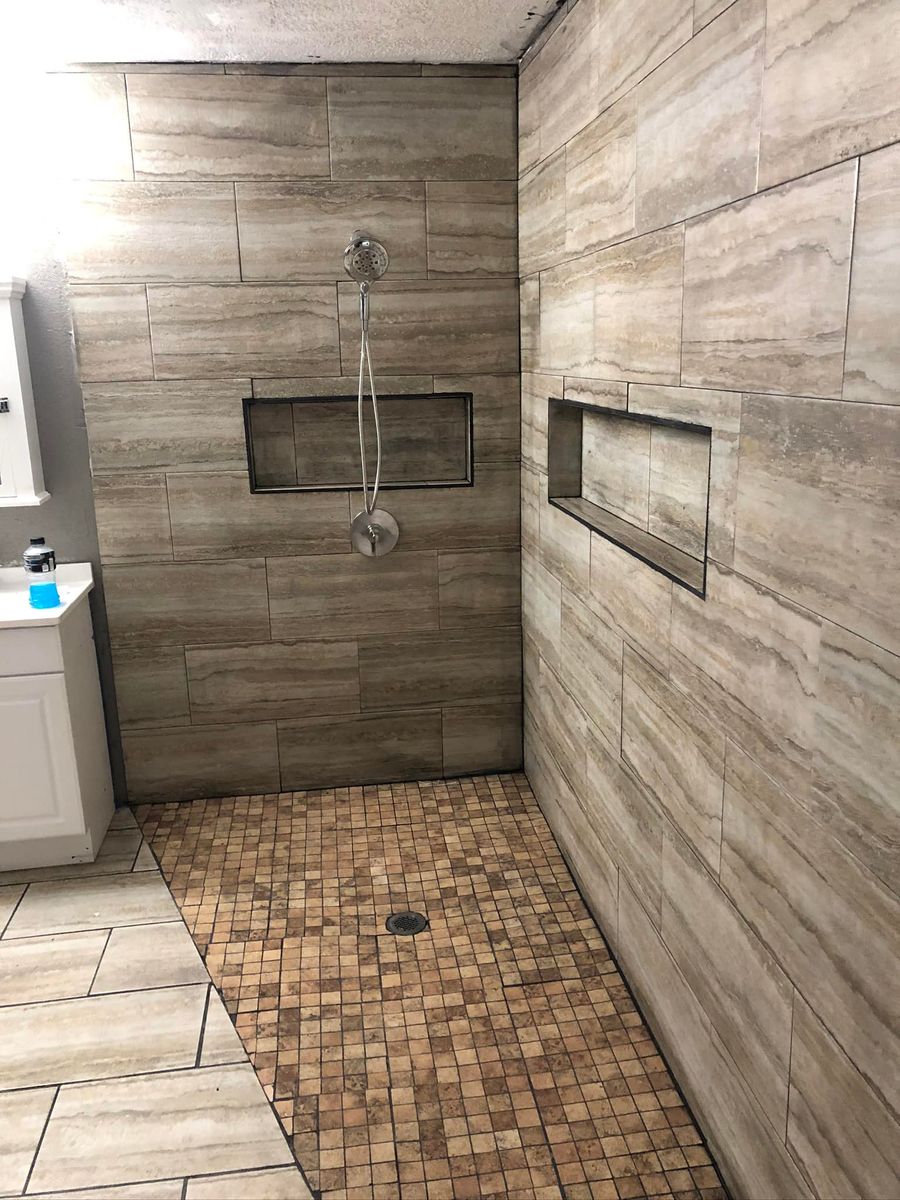 Tiling for DW Flooring in Amarillo,  TX